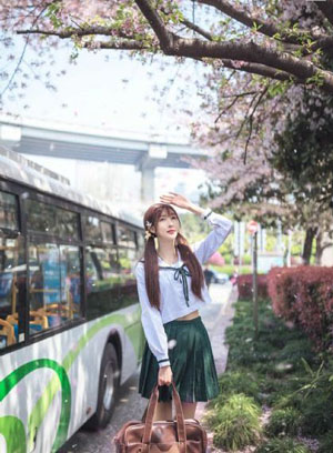 欧美v亚洲_国产精品视频